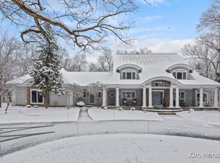 1840 Highgrove Dr SE, Ada, MI 49301