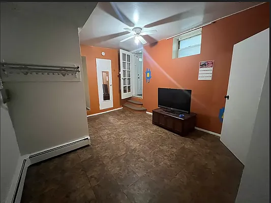 Rented by REALTY QUEST NEW YORK INC | media 4