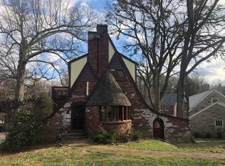 2521 Napoleon Blvd, Louisville, KY 40205