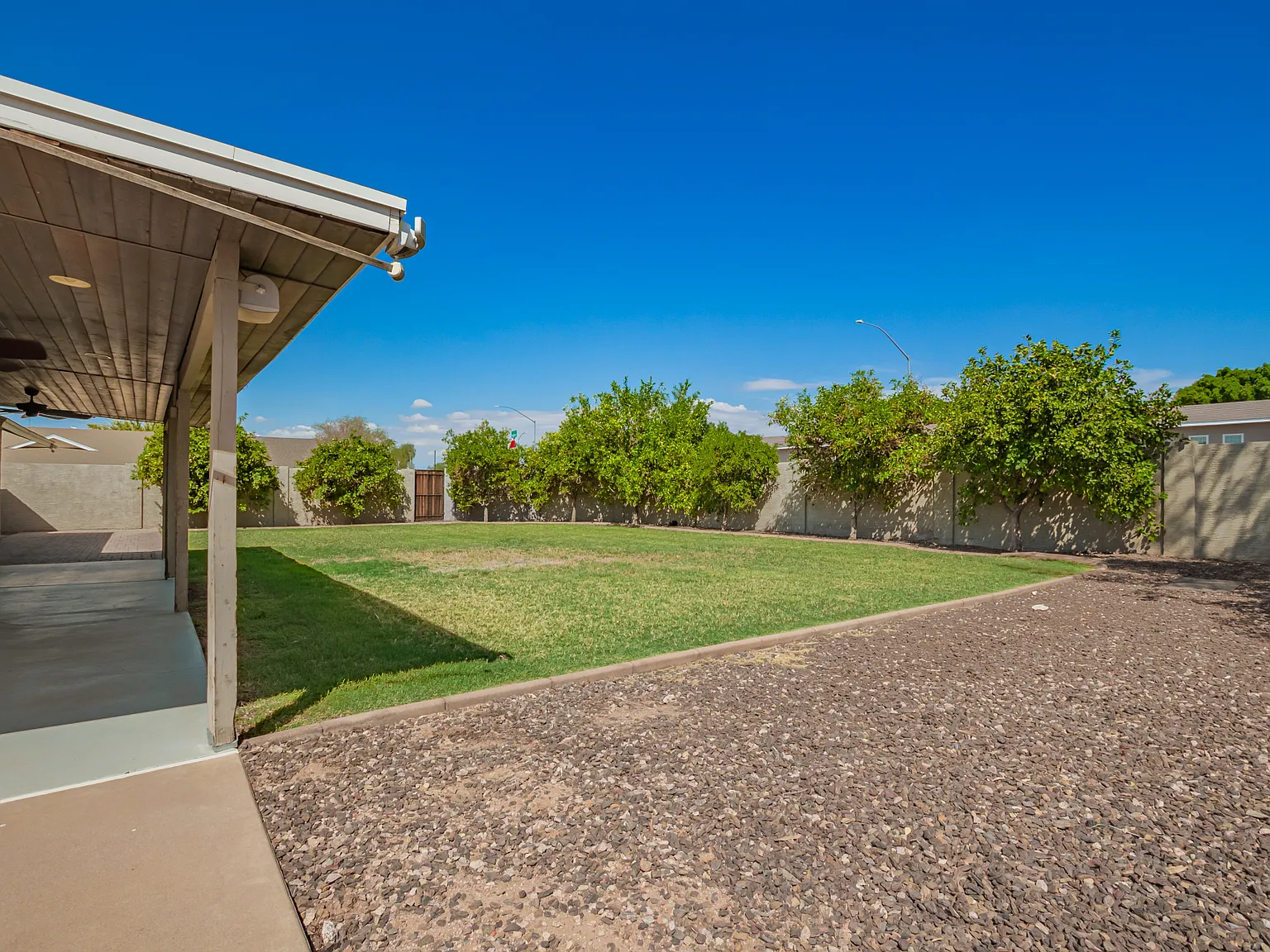 3 bed, 1442 sqft, $2,499 — Photo 4