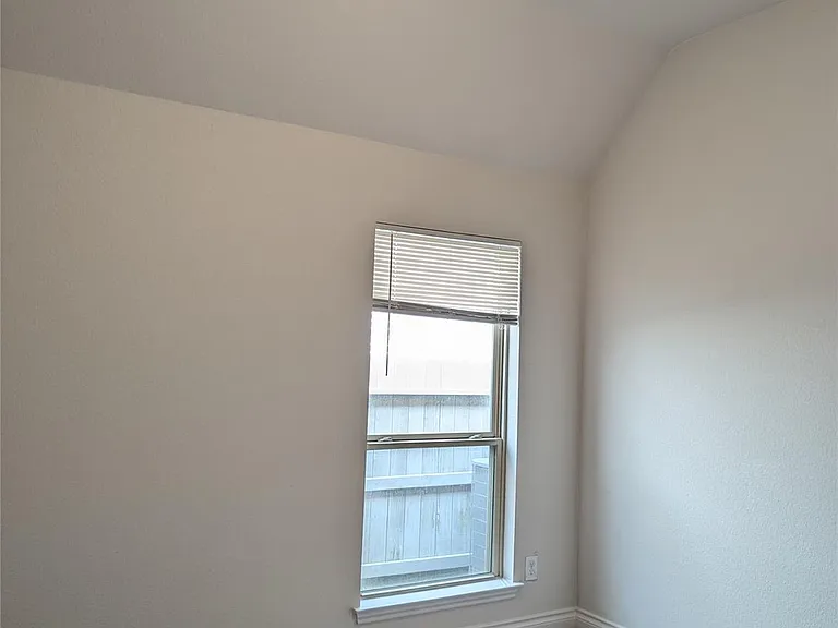 2043 Blackhawk Ridge Ln — Photo 38