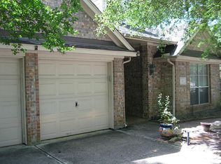 54 N Crossed Birch Pl, Spring, TX 77381