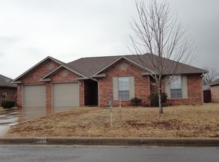 2011 S Utica Ave, Russellville, AR 72802