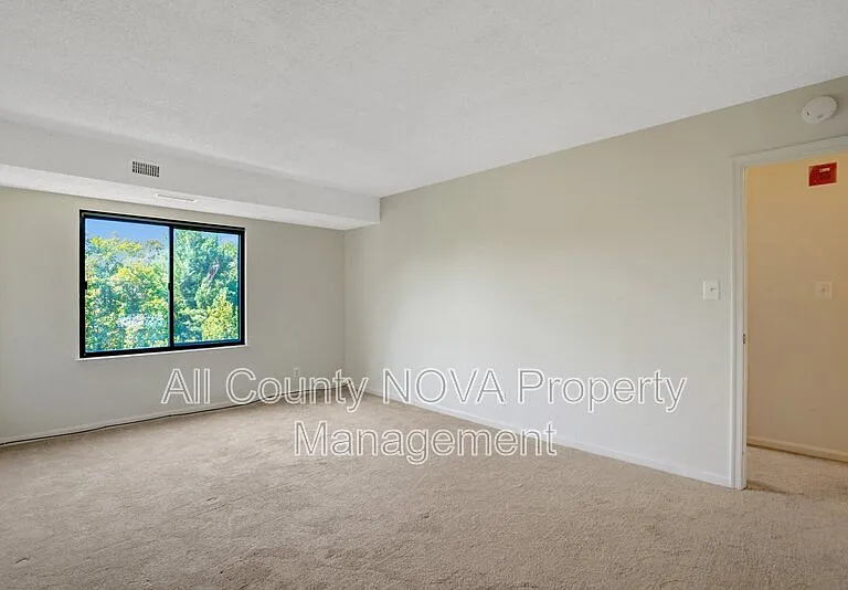 3800 Powell Ln #727 — Photo 27