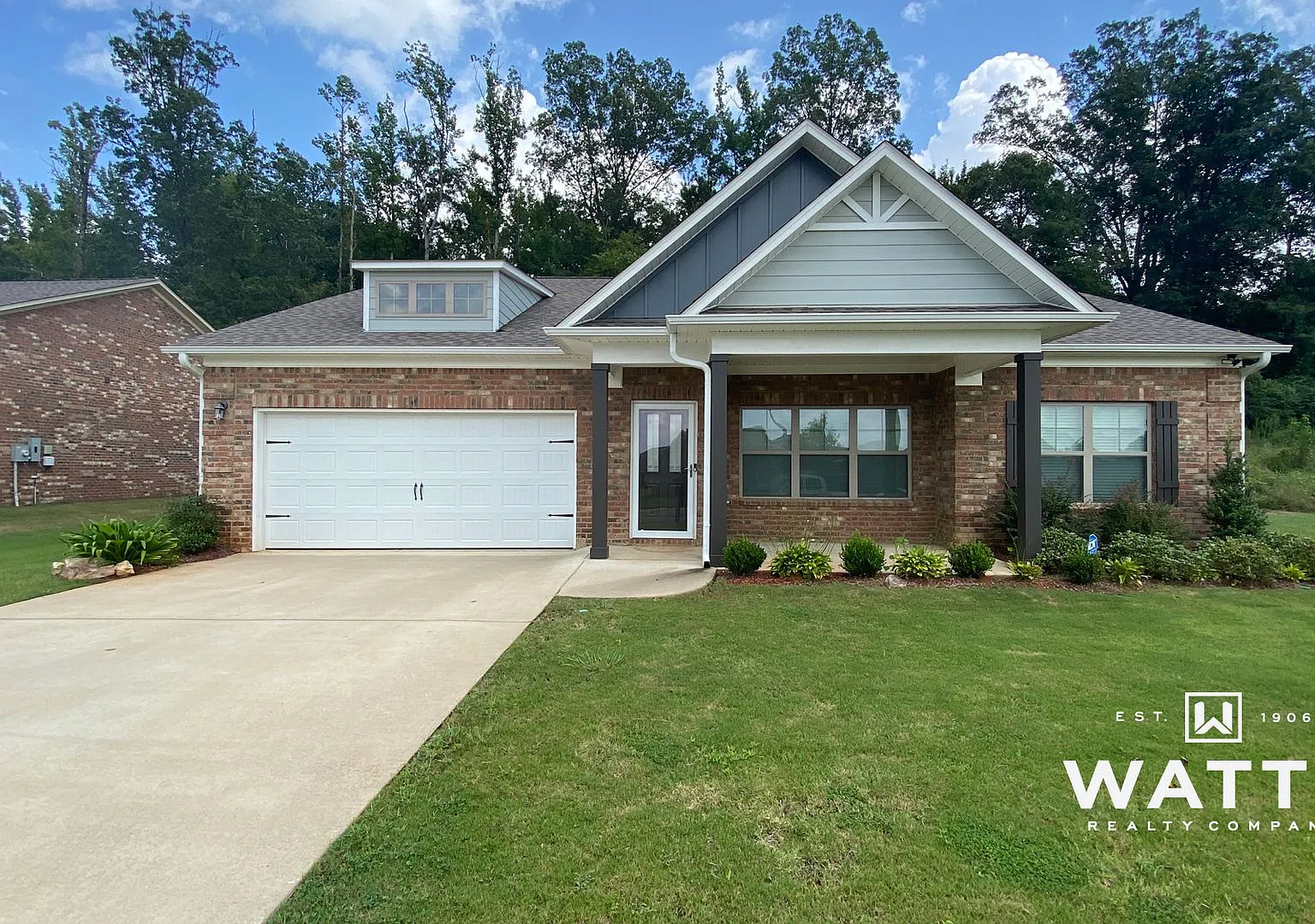 4 Bedroom 3 Bath Home in Bessemer/McCalla Area — Photo 1