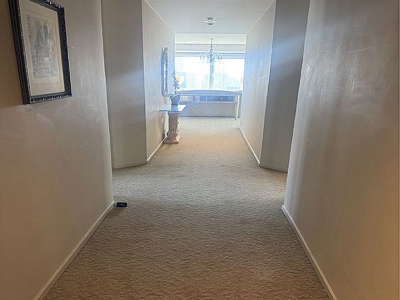 2nd image of 150 W 56th St APT 6101