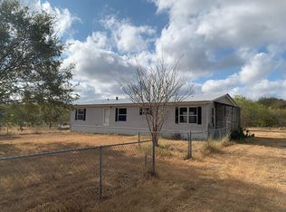 317 The Forest Rd, Dale, TX 78616