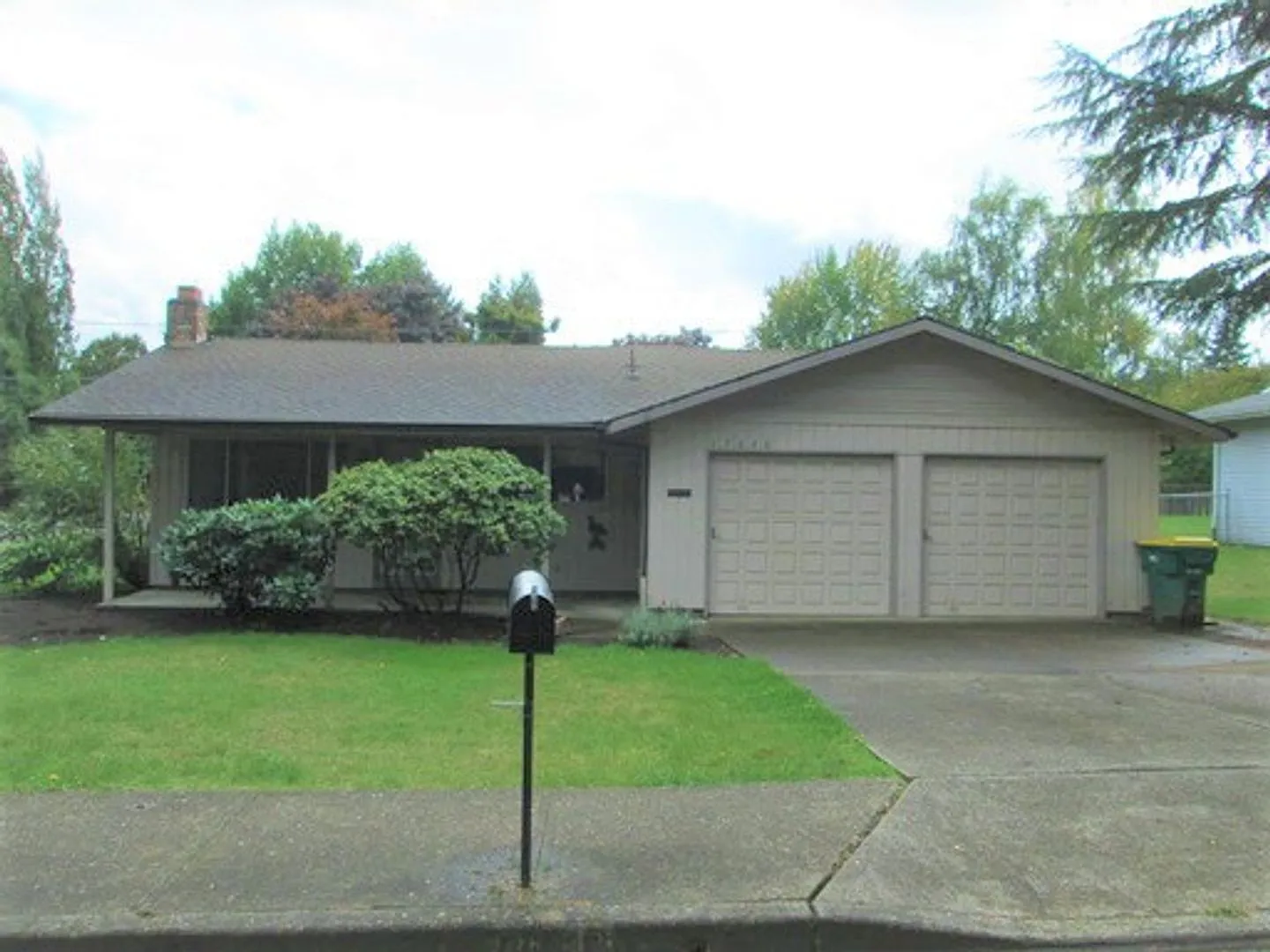 17640 SW Wright Street ~ Coming Soon! Available for Showings starting July 27, 2026 - NEW Carpet ... — Photo 1