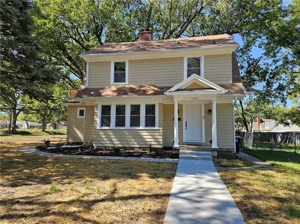 7340 Virginia Ave, Kansas City, MO 64131