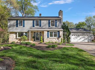1402 Glenside Rd, Downingtown, PA 19335