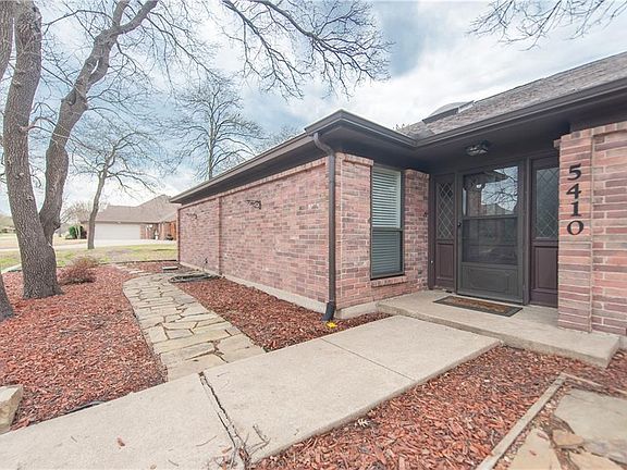 4th image of 5410 Jefferson Dr