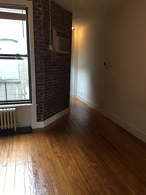 Rented by Balis Realty Corp. | media 7