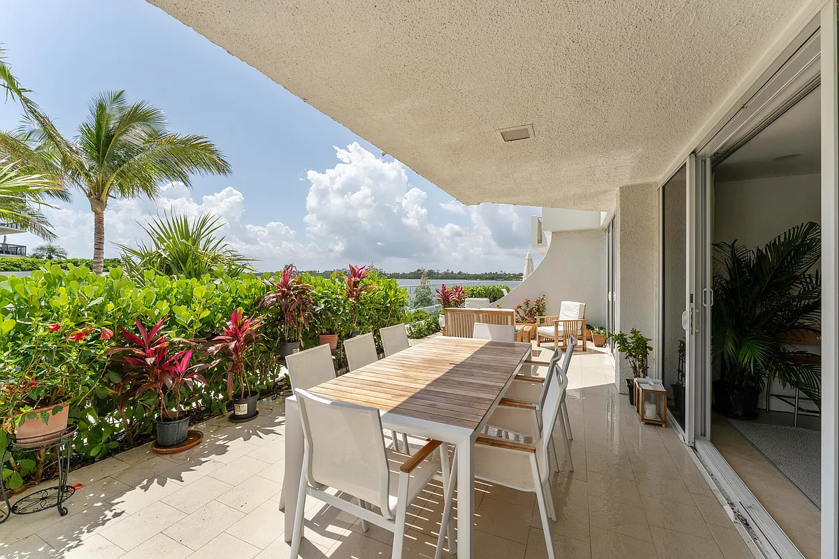 Building Photo - 2773 S Ocean Blvd #104