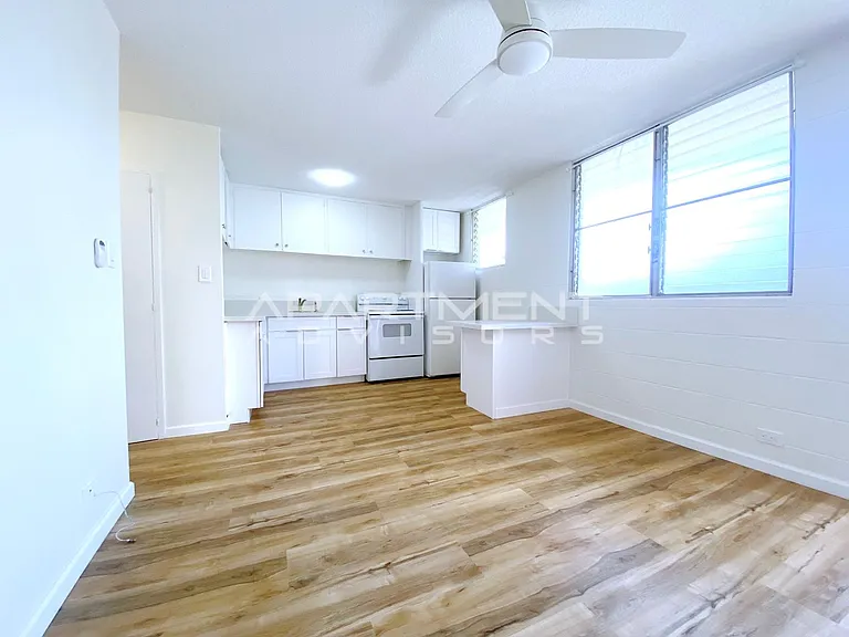 2717 S King St — Photo 15