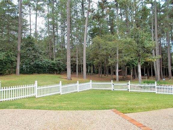 3rd image of 449 County Road 524