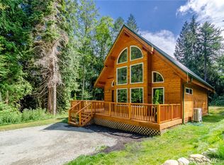 3445 Cedar Valley Way, Clinton, WA 98236