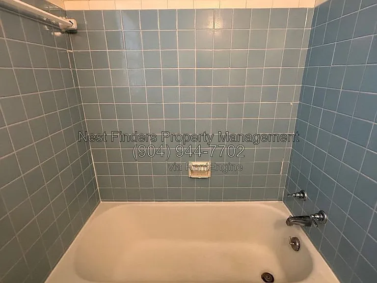 3553 Oak St #3 — Photo 14