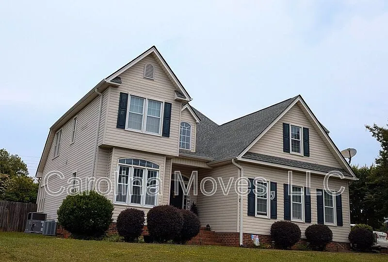33 Meadow Springs Ln