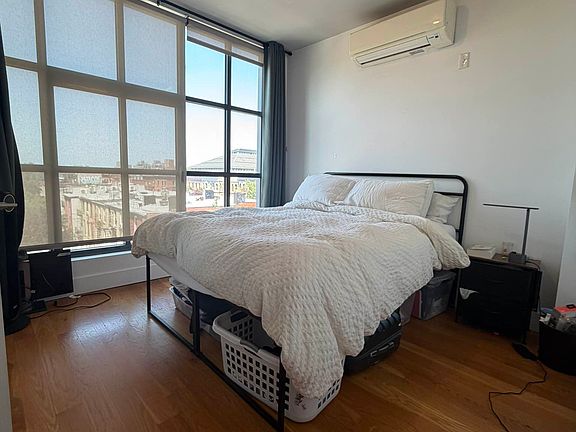 3rd image of 1040 Dean St APT 507
