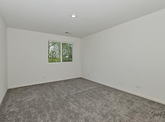 5th image of 2008 Greenview Dr