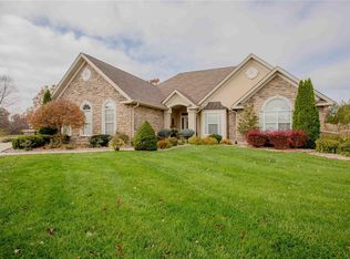 2221 Blue Lake Dr, Wentzville, MO 63385