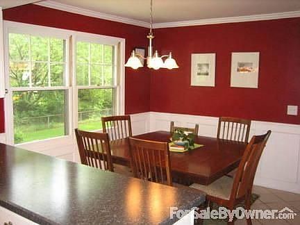 Breakfast nook with Wainscoting