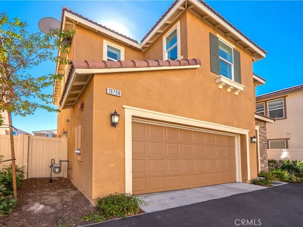 19708 Kamm Ct, Santa Clarita, CA 91351