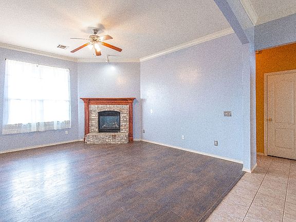 4th image of 9017 Button Ave #1