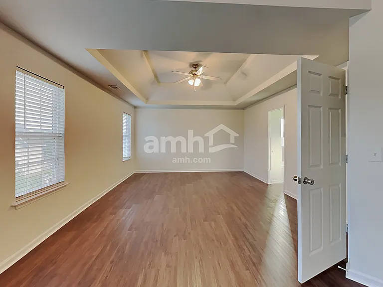 194 Madelia Pl — Photo 11