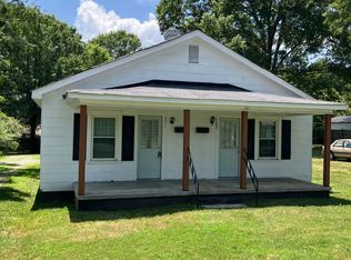 771 E Iredell Ave, Mooresville, NC 28115