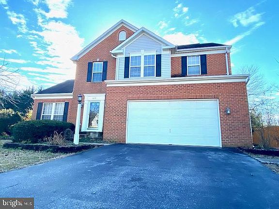 2nd image of 8214 Royal Star Ct
