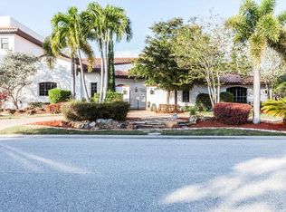 1075 Bogey Ln, Longboat Key, FL 34228