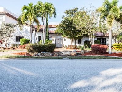 1075 Bogey Ln, Longboat Key, FL, 34228