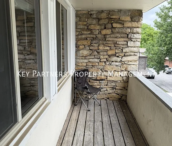 8833 Glenwood St #18 — Photo 11