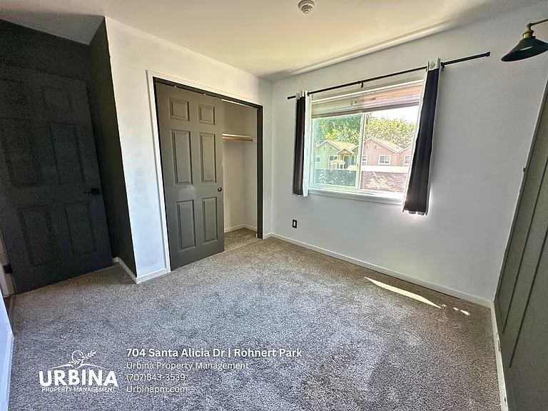 704 Santa Alicia Dr — Photo 11