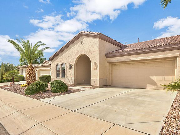 3rd image of 4050 E Carob Dr