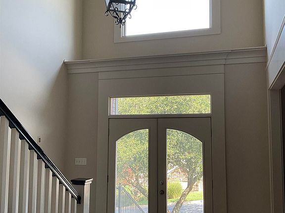 5th image of 1909 Wellington Woods Dr