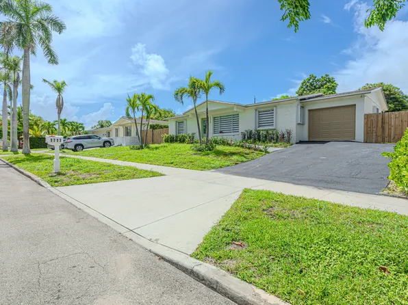 1717 16th Court N, Lake Worth Beach, FL 33460