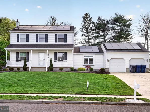 73 Westminster Dr, Voorhees, NJ 08043