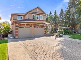 1101 Gossamer Dr, Pickering, ON L1X 2T7