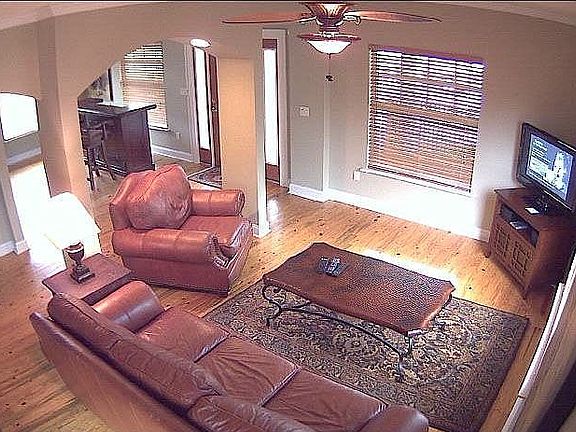 5th image of 800 5th St N