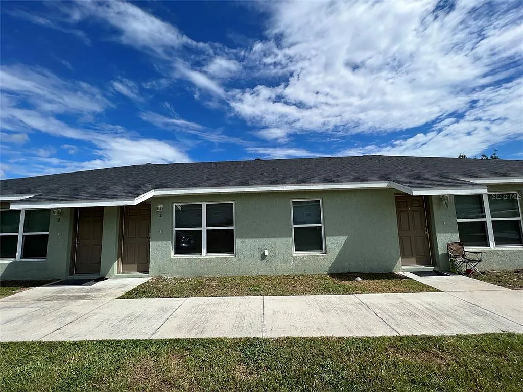 2 bed, 2.0 bath, 978 sqft, $1,175 — Photo 1