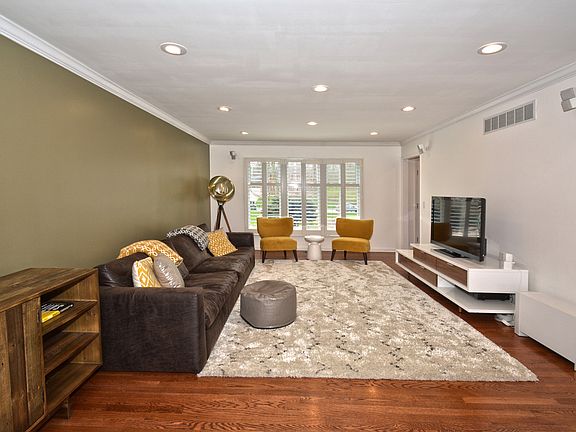 3rd image of 1561 Sharjoy Ct