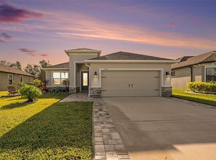 19772 Preservation Woods Dr, Lutz, FL 33558