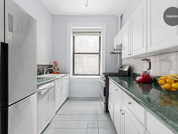 5th image of 611 W 111th St APT 8