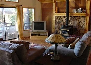 4th image of 2712 Navajo Dr