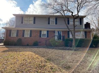 930 Mike Cir, Spartanburg, SC 29303