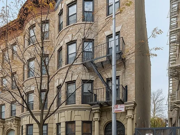 571 8th St, Brooklyn, NY 11215