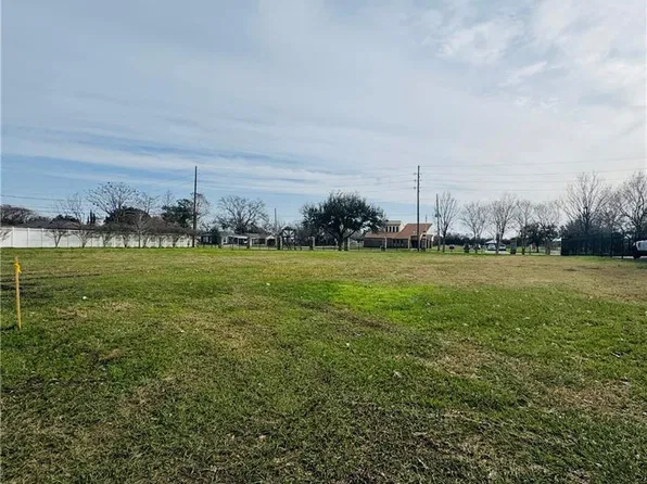 26 Dogwood Dr, Kenner, LA 70065