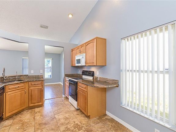 3rd image of 9021 Sheldon Chase Dr
